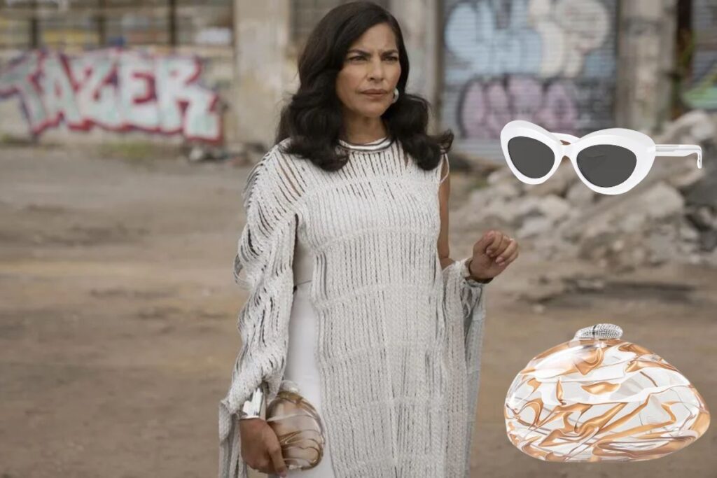 And just like that S03 E01