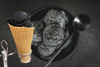 Sladoled sa aktivnim ugljem