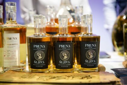 Pruna rakije i vina Naslovna slika