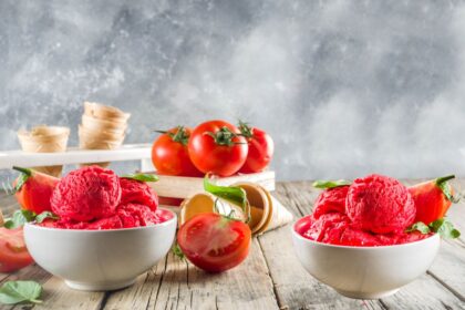 Sladoled od paradajza i bosiljka